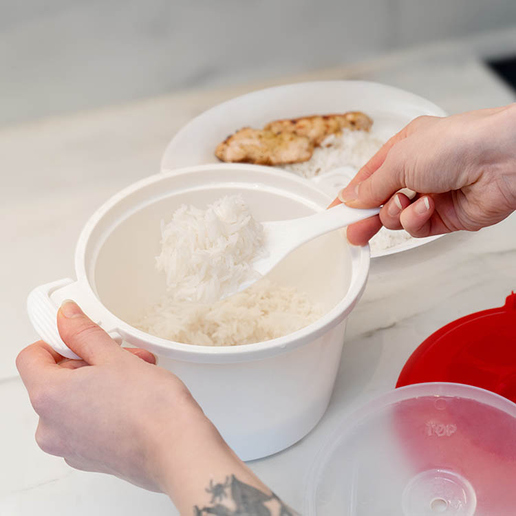 Microwave rice cooker Boil rice with a micro rice cooker SmartaSaker
