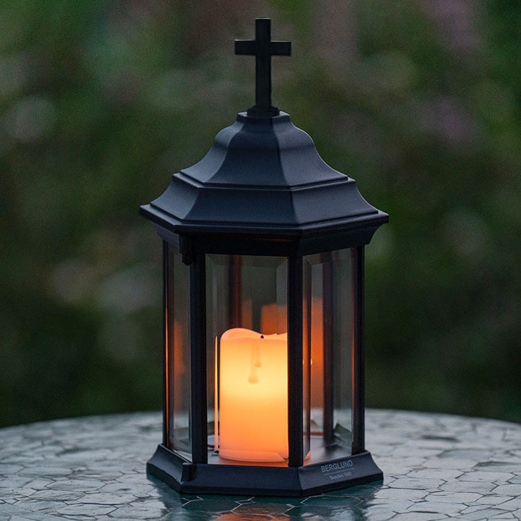 Battery operated lantern with twilight sensor
