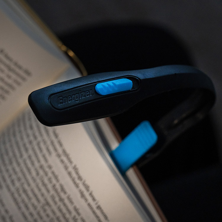 Book lights Energizer LED reading light with clips SmartaSaker