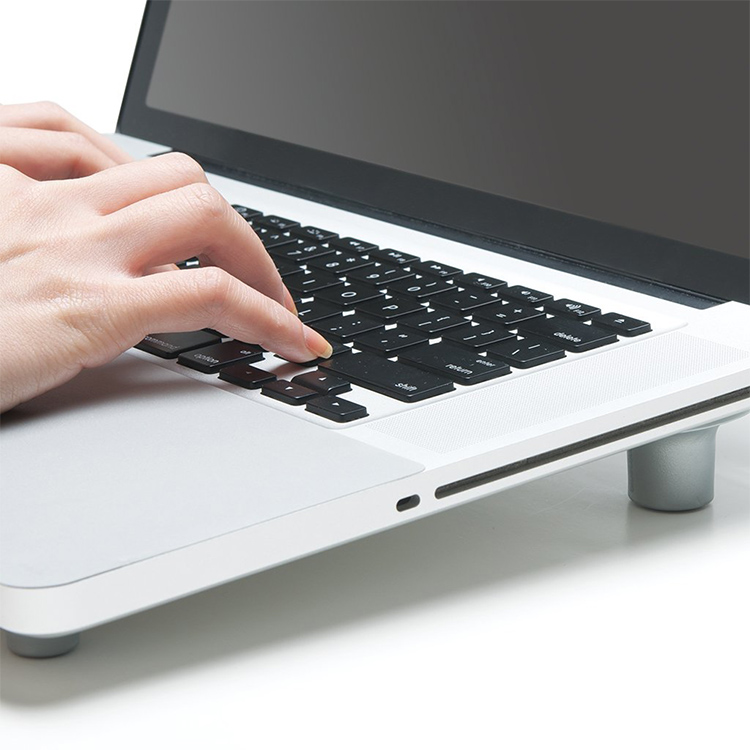 Laptop Feet Help cool your laptop SmartaSaker