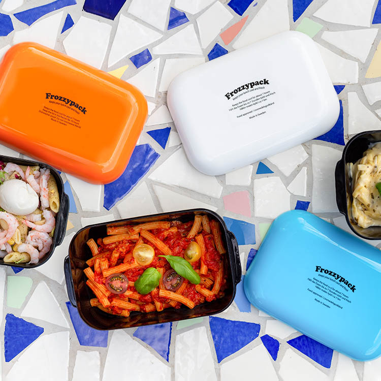 Food container with cooling lid