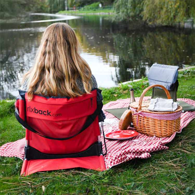Relaxback, fold-up back rest