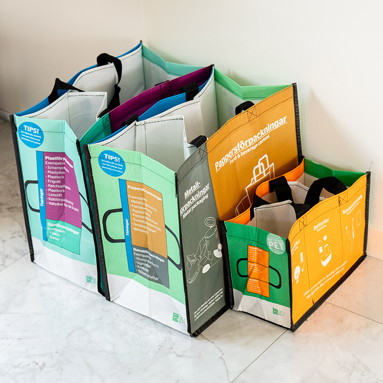 Recycling, Set with three Bags