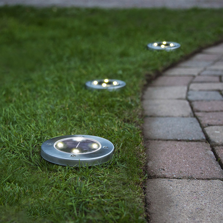 Solar Cell Lawn Lights, 3-pack
