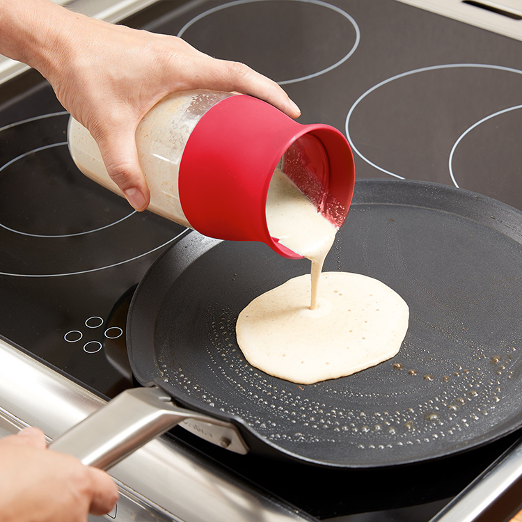 Shaker for Pancake and Crêpe Mixes