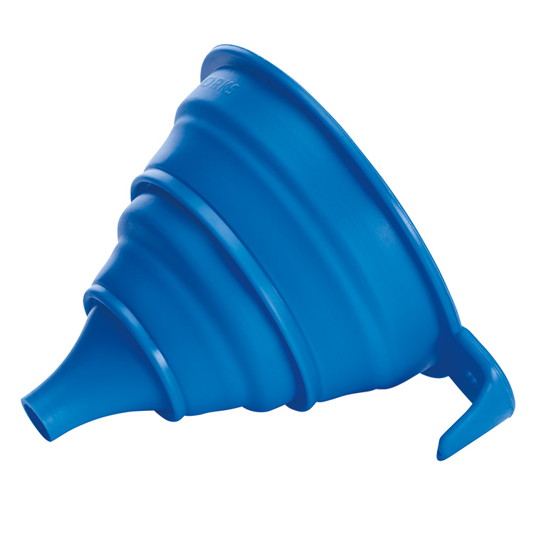 Foldable Funnel A clever foldable silicone funnel SmartaSaker