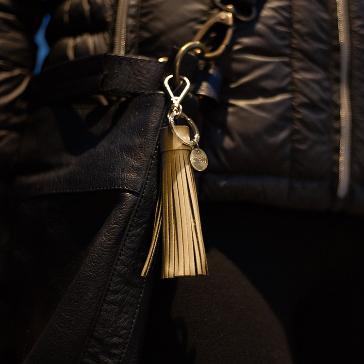 Reflective Tassel Firefly