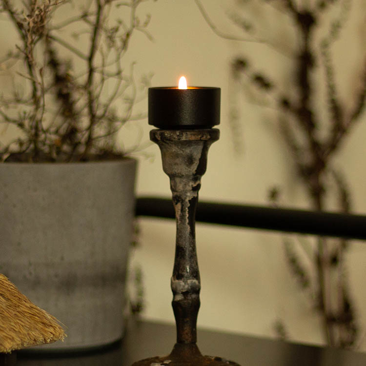 Adapter long candle to tealight