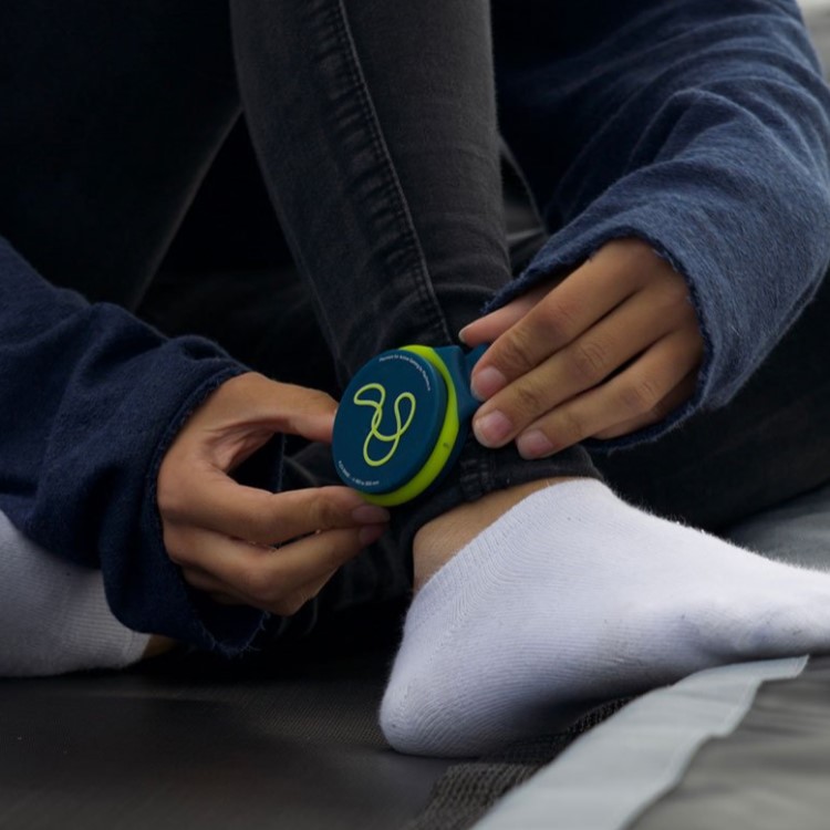 Activity game for the trampoline, Playfinity