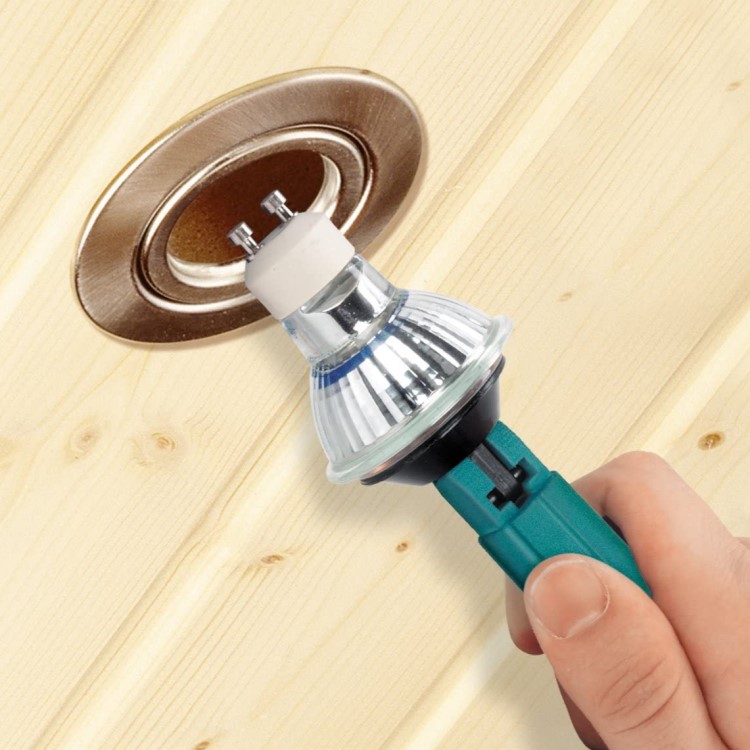 Spotlight bulb changer