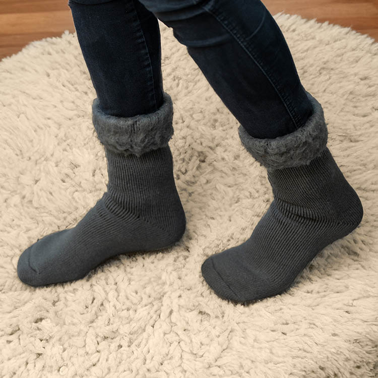 Socks with anti-slip protection