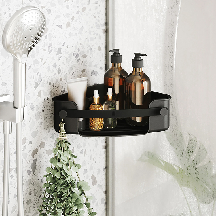 Corner shelf with suction cups