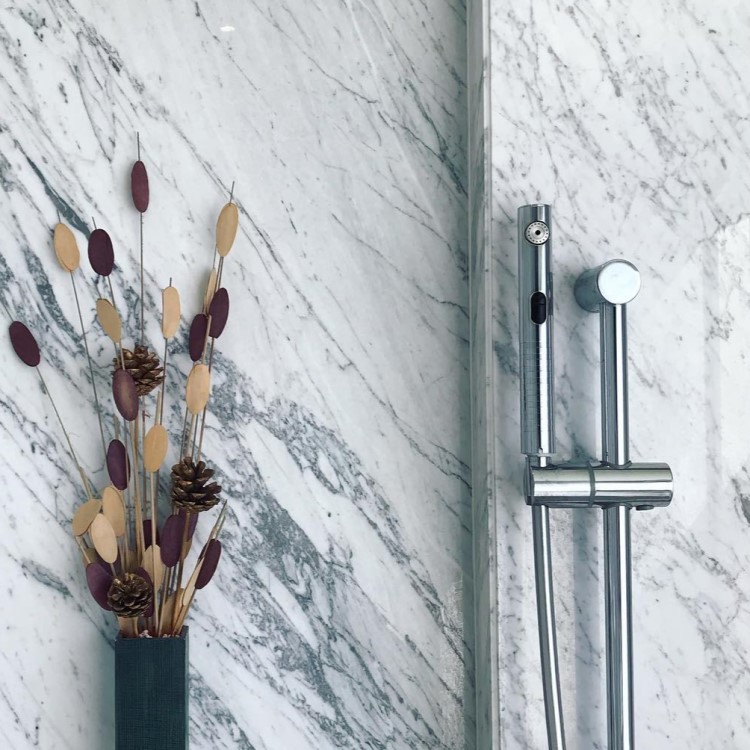 Water-saving shower head