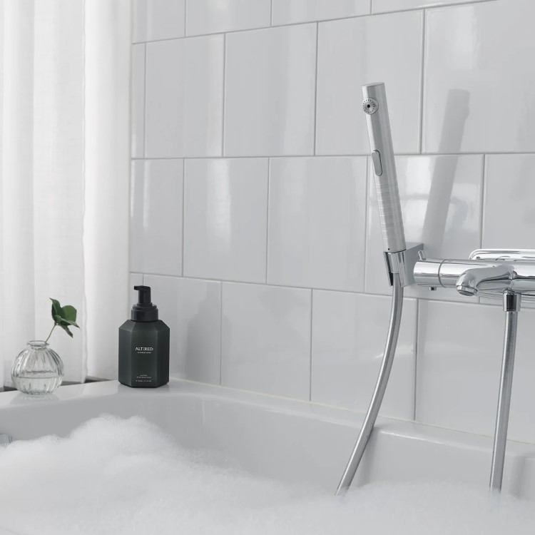 Water-saving shower head
