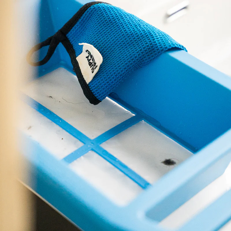 Microplastic filter for the sink