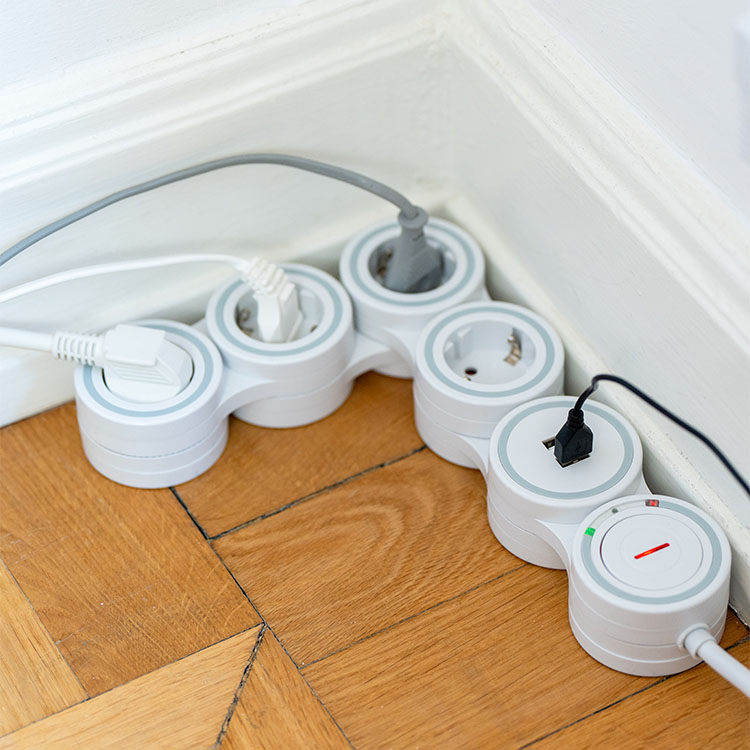 Settable power strip