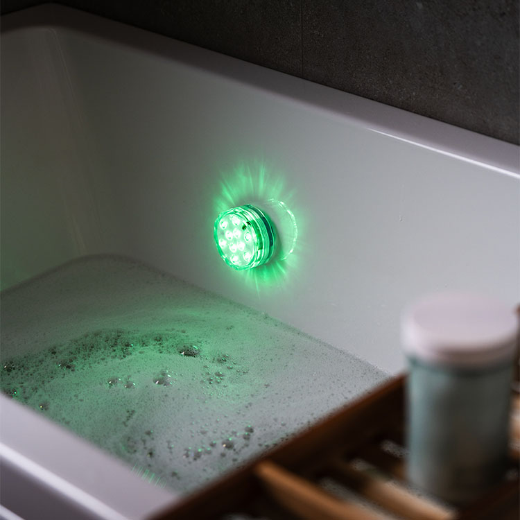 Bathtub lamp