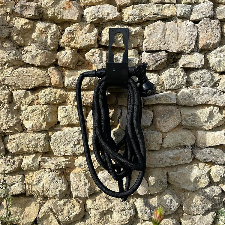 Hose holder by Benson