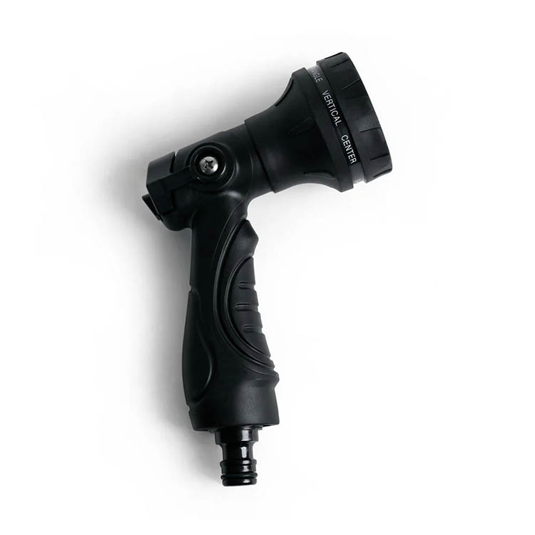Spray gun for water hose By Benson