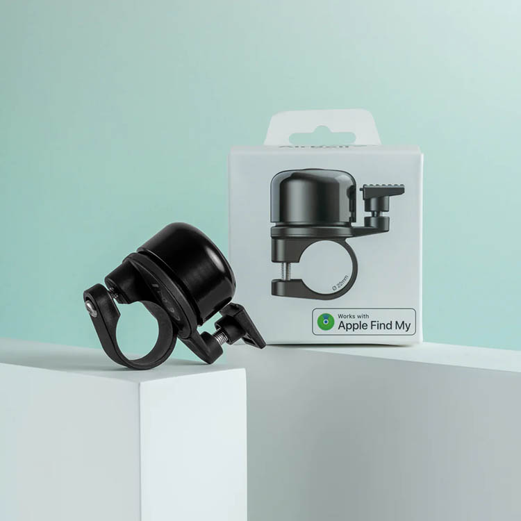 Bicycle bell with in-built tracking