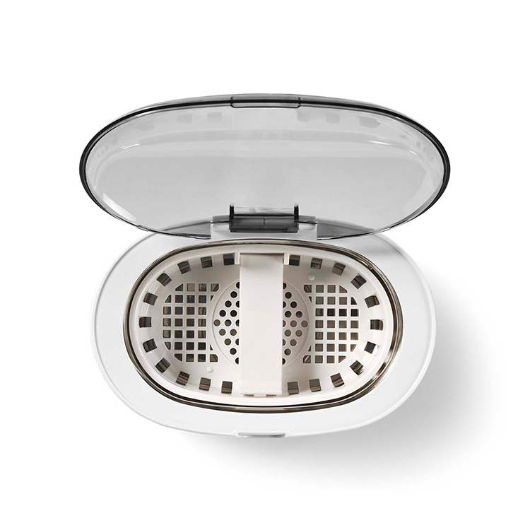 Ultrasonic cleaner for jewellery