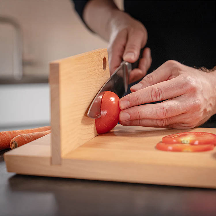 Cutting board with support, Mühlenbrett