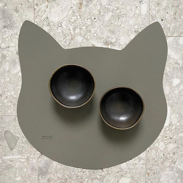 Cat bowl mat