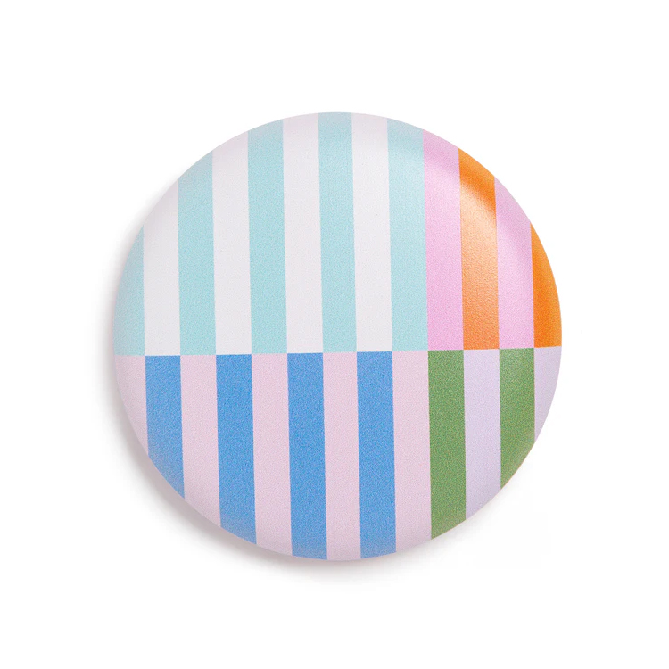 Pocket mirror with lighting