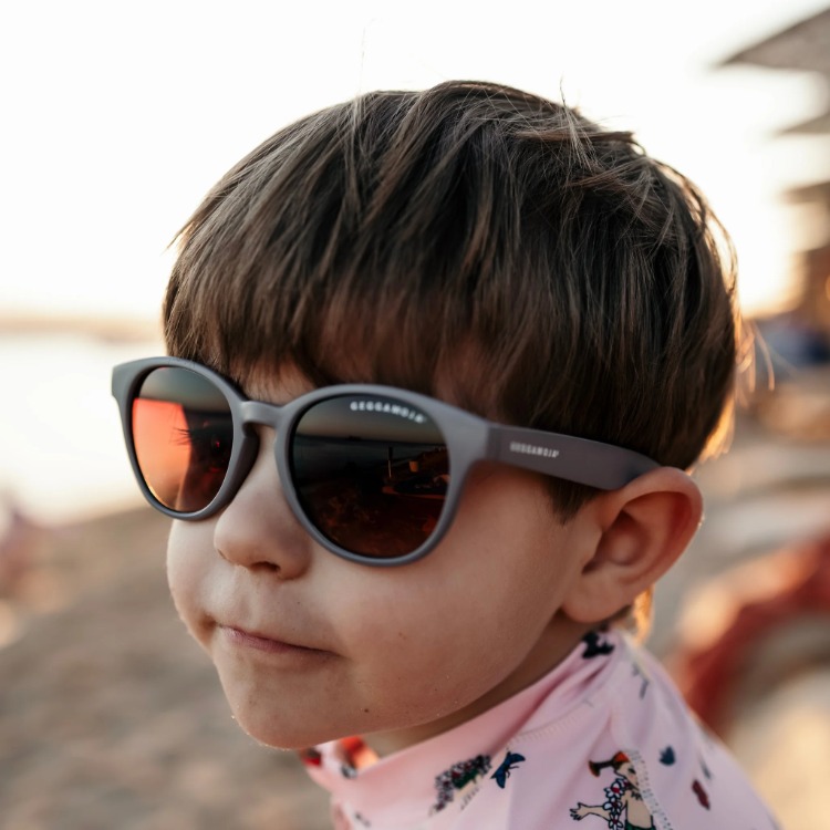 Children's Sunglasses, Geggamoja