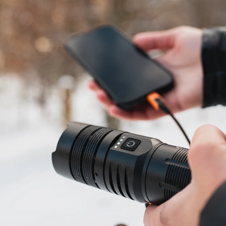 Emergency flashlight with power bank, Xtorm