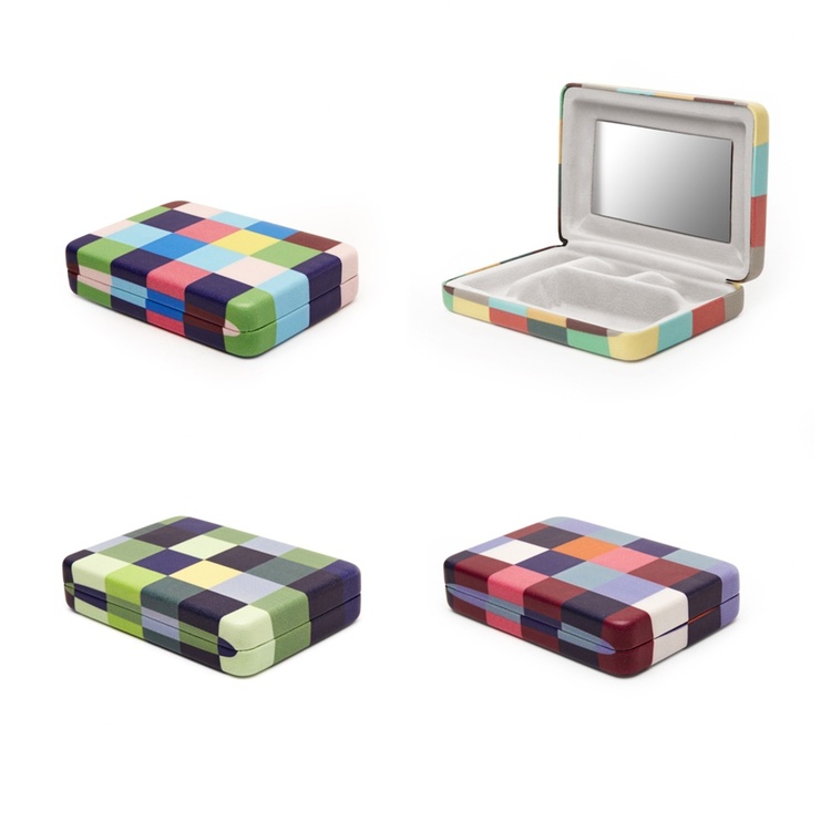 Case with Mirror, PORTABLE JEWELRY CASE, 10 x 7 x 2 cm