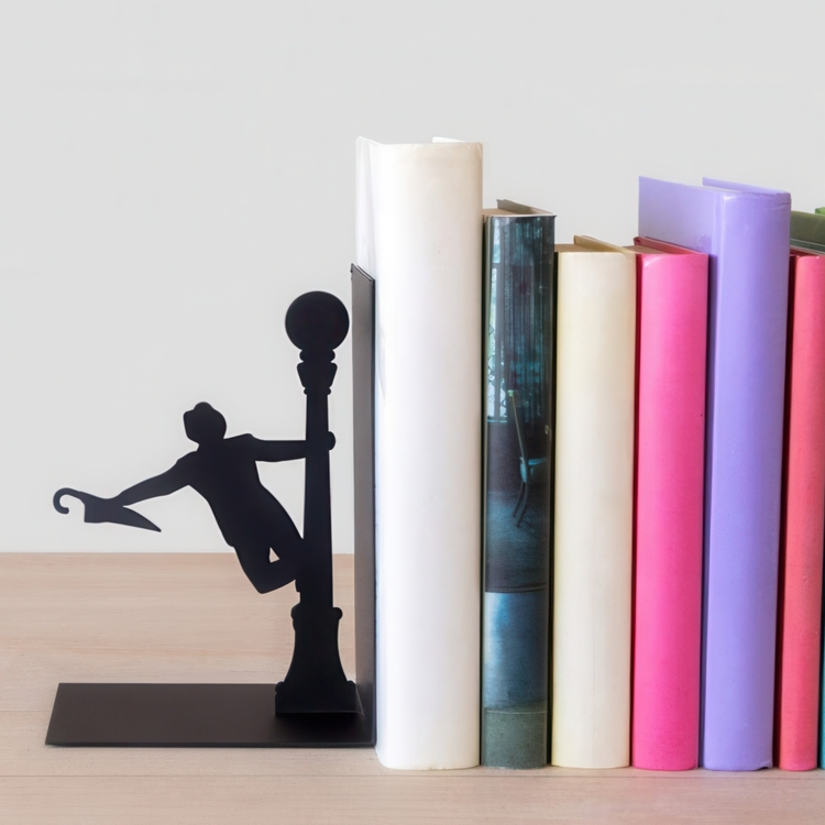 Bookend in metal, SINGING IN THE RAIN, 12,5 x 10 x H 18 cm, Black