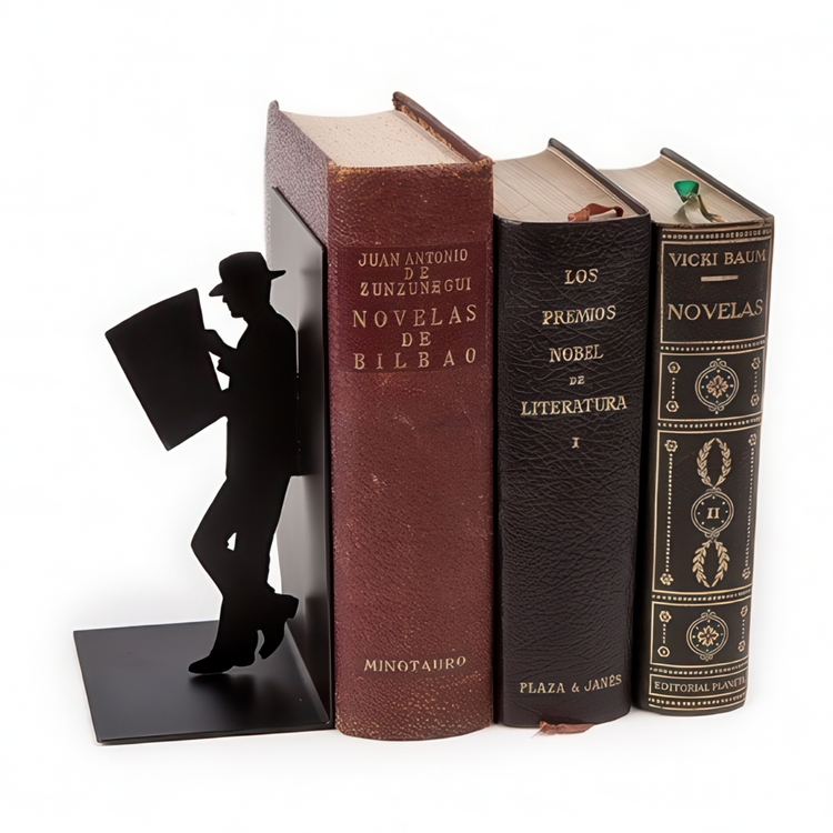 Bookend in metal, THE READER, 10 x 8 x H 17 cm, Black