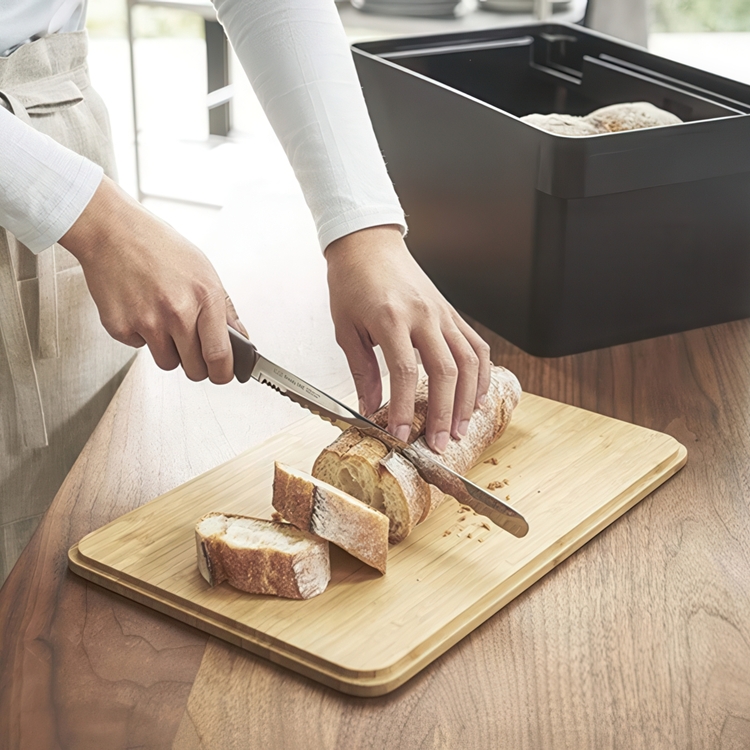 Bread box with cutting board bambo, TOWER BREAD CASE,, Yamazaki, Black