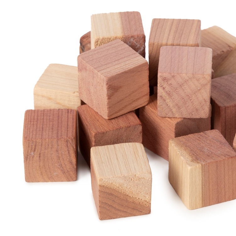 Cedar Cubes, Set of 16, RED CEDAR, 2 x 2 x 2 cm, Nature
