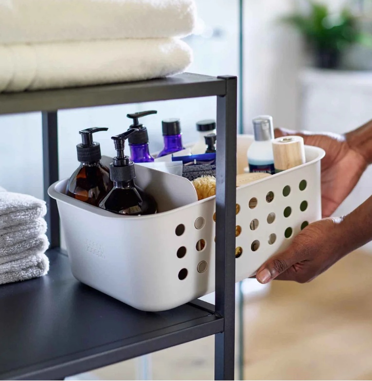 Storage Basket, , EASY STORE LARGE, 24 x 35 x H 15,8 cm , Joseph Joseph, Light grey
