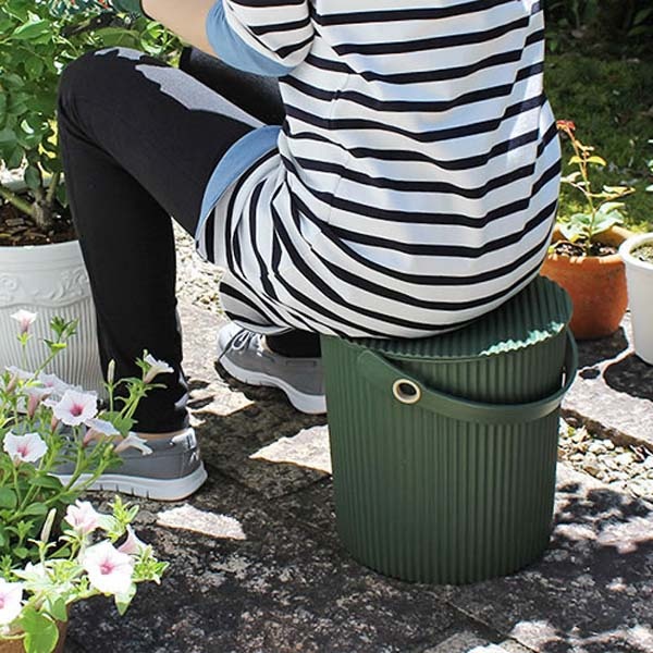 Bucket / basket with lid, LARGE OMNIOUTIL, 20L, Baked Green
