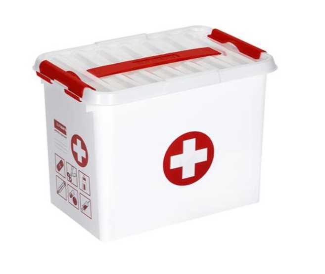 Box for Medicin, With handle, 9L, FIRST AID MEDIUM, 30 x 20 x H22 cm, White / Red