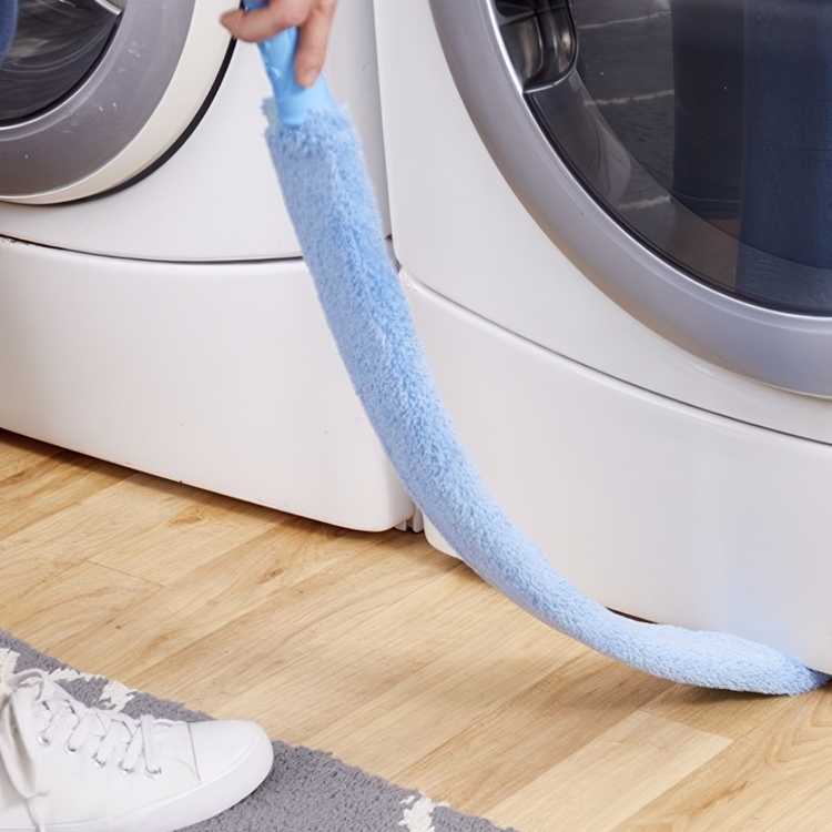 Long and narrow duster, CLEANING & DUSTING WAND,7,5 x H 74 cm, Blue