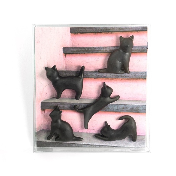 Magnets cats, Set of 5, MEOW, Black