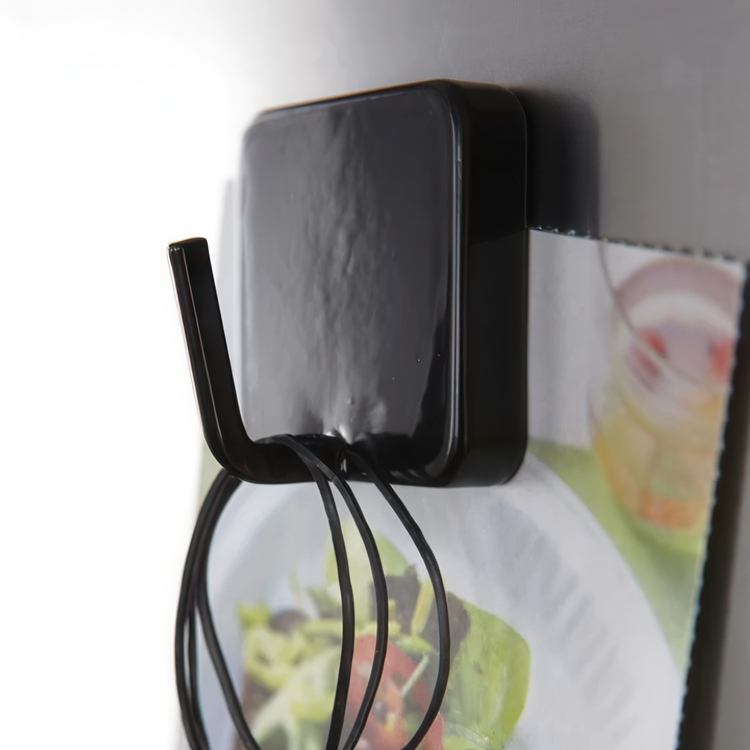 Magnetic Hook, TOWER, 4,8 x 4,8 cm, Yamazaki, Black