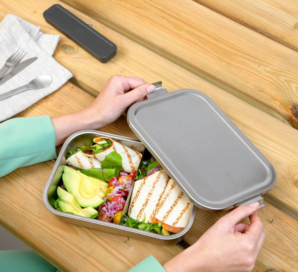 Food box in Steel, 2 L, BRABANTIA MAKE & TAKE LARGE LUNCH BOX , 17,4 x 26,1 x H 6,3 cm, Silver
