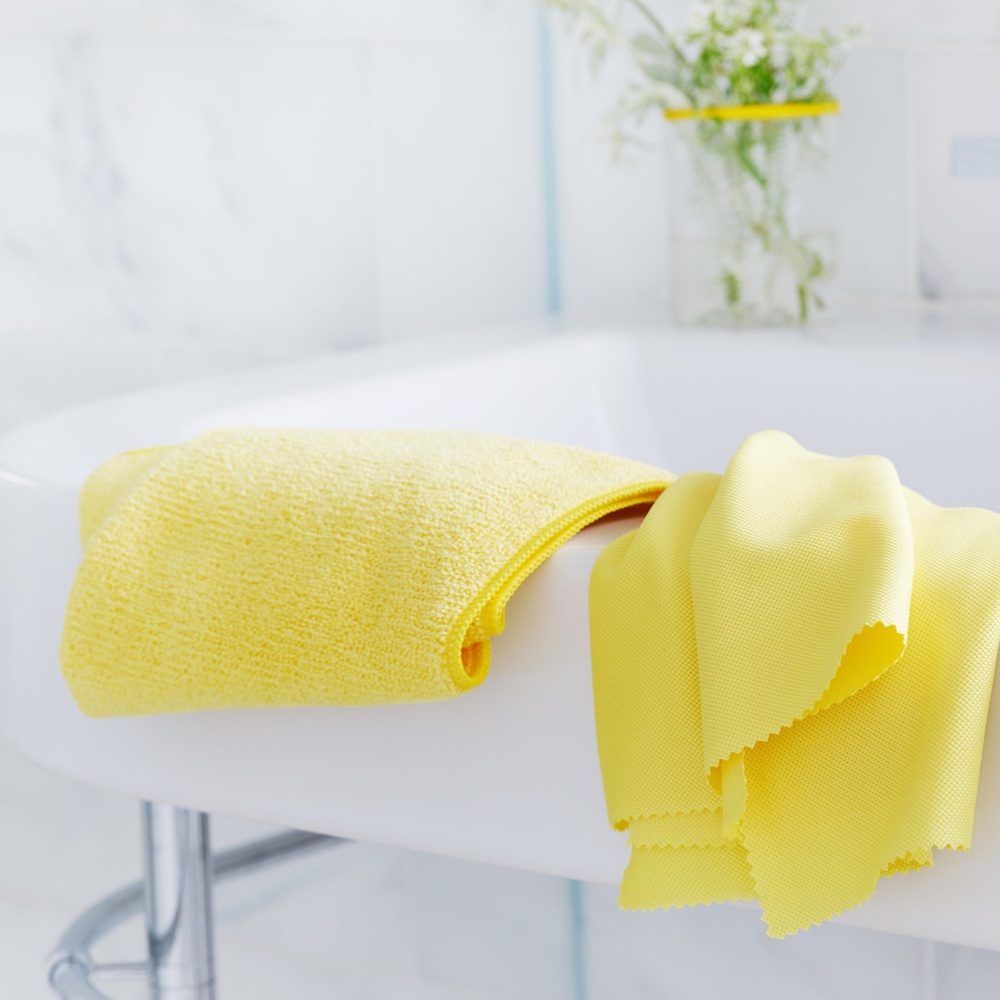 Microfibre Cloths, Set of 2, BATHROOM CLEANING CLOTHS, Yellow