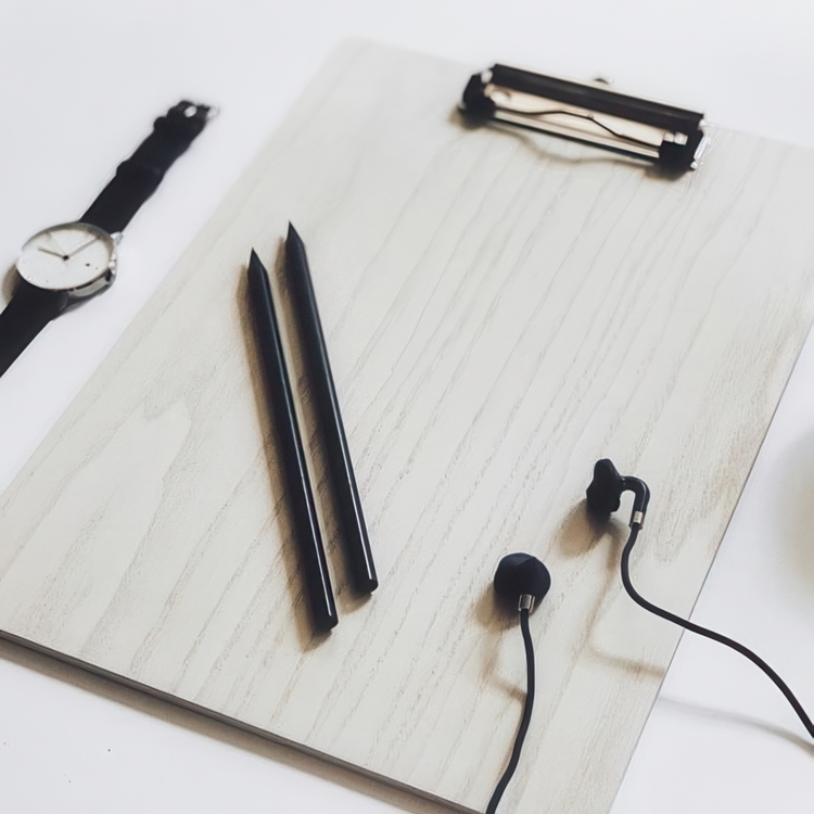 Clip-Board in wood, A4, DESKSTORE, White wash