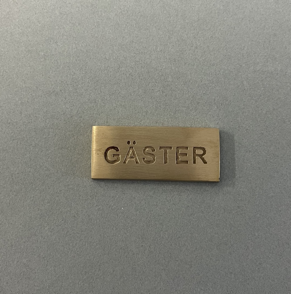 Sign, GÄSTER, 5 x 2 cm, Exmez, Brass