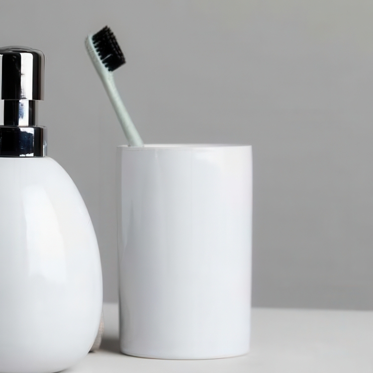 Toothbrush holder / mug, POLARIS, Ceramic, Ø 7 x H 11 cm, White 