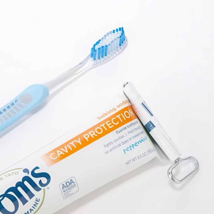 Tube Squeeze Keys, Set of 2, TUBE SQUEEZER, Kikkerland, Silver