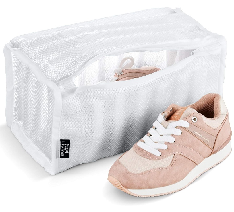 Laundry / Washing bag for shoes, LAVAGGIO SCARPE, 35x18 xH18 cm, white