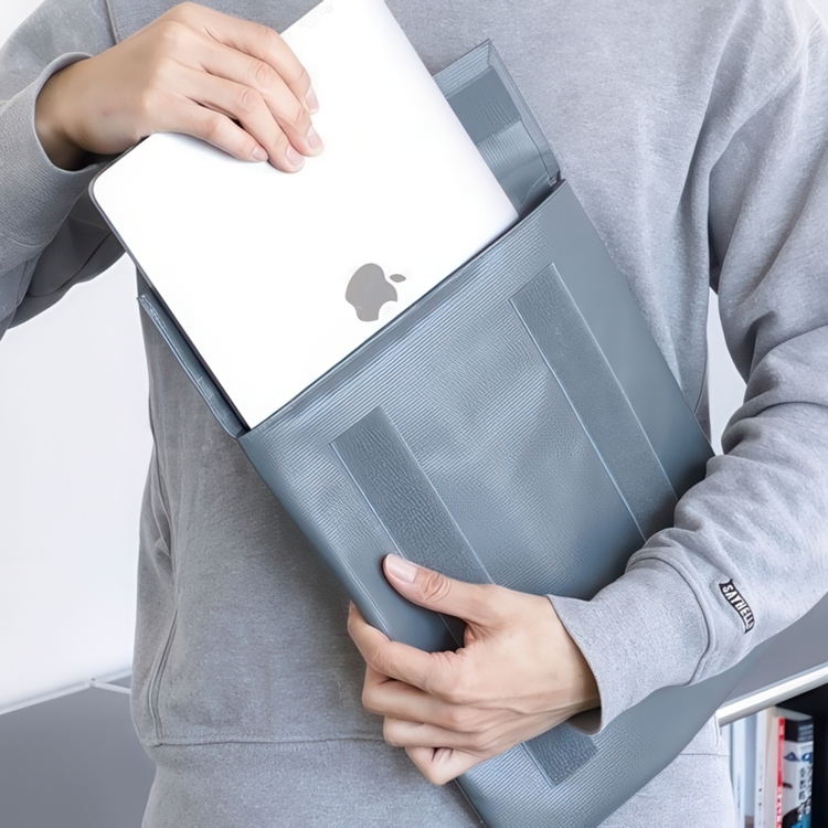 Water- resistant case for Laptop / iPad, PENCO CARRY TITE, 33 x 27 cm