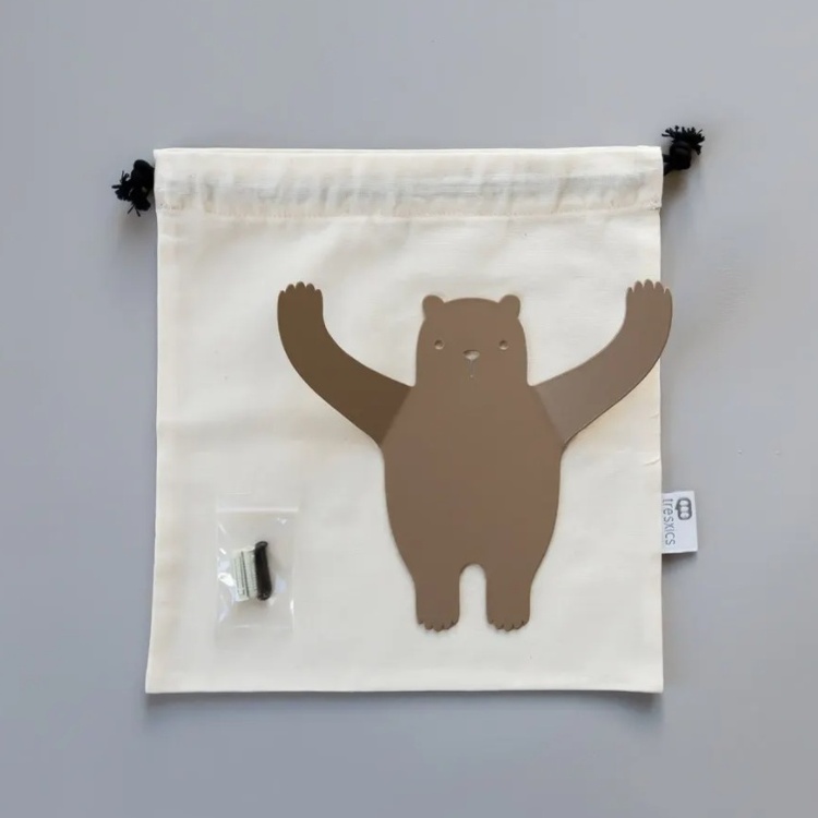 Wall hanger from recycled metal, WILD BEAR, 20 x H 18,5, Brown
